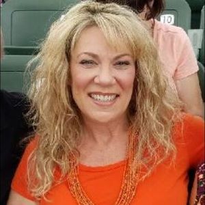 Meet your Posher, Lori